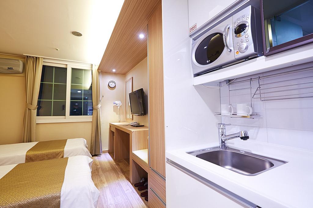 东大门伍吉儒库帕住宿公寓式酒店 3*